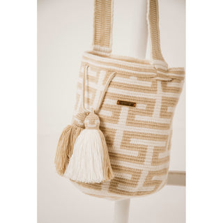 AREI MOCHILA MEDIANA