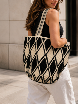 VÉRTICE TOTE BAG